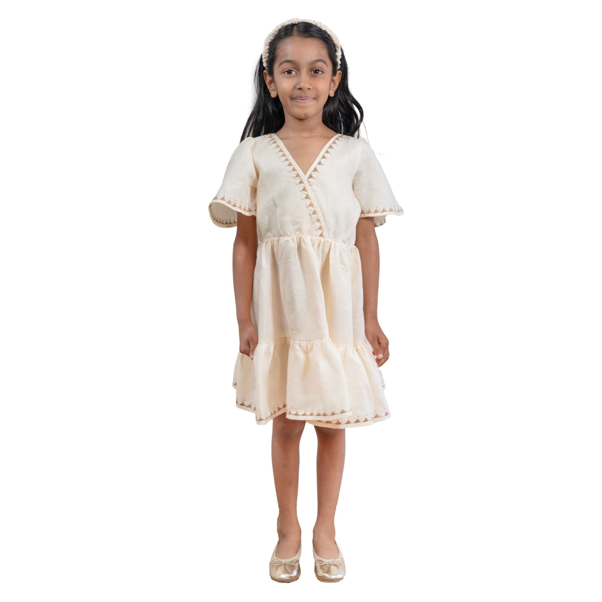 White_embroidery_linen_dress_Ruhmee_3
